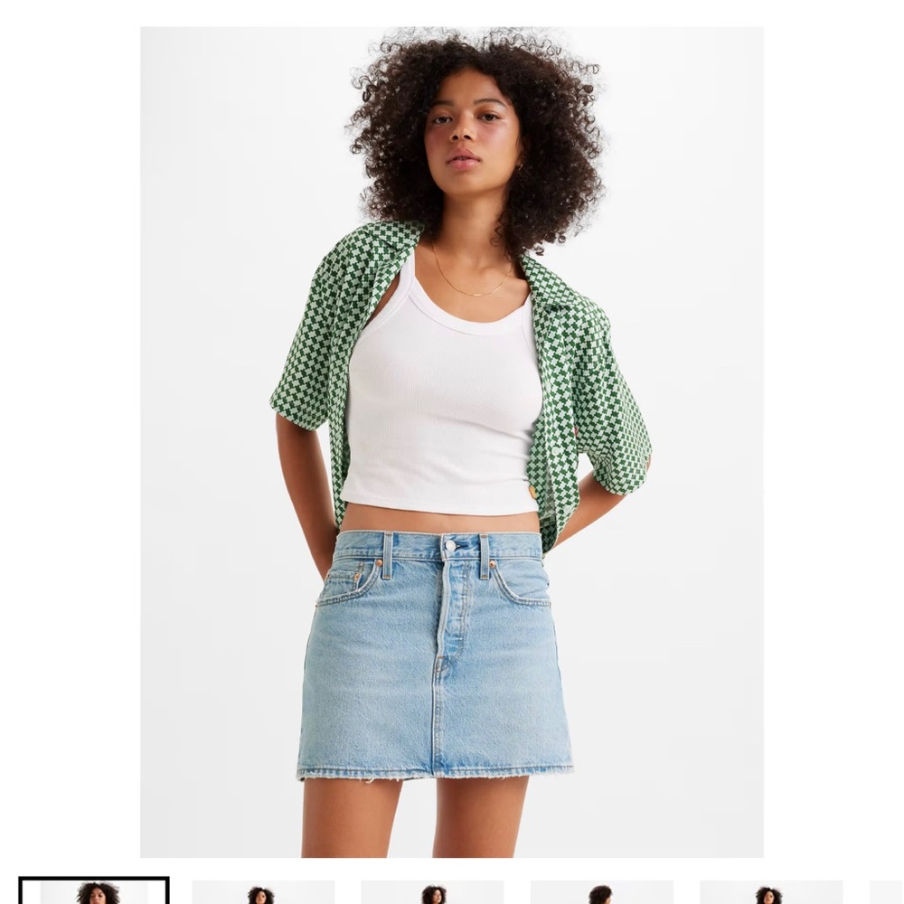 Levis icon denim skirt size 26 NWOT